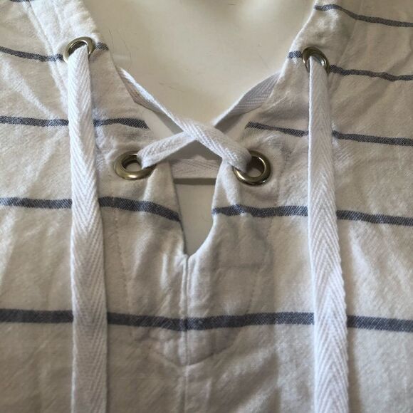 Rails Lily Lace-Up Blouse Size Small - Picture 4 of 8